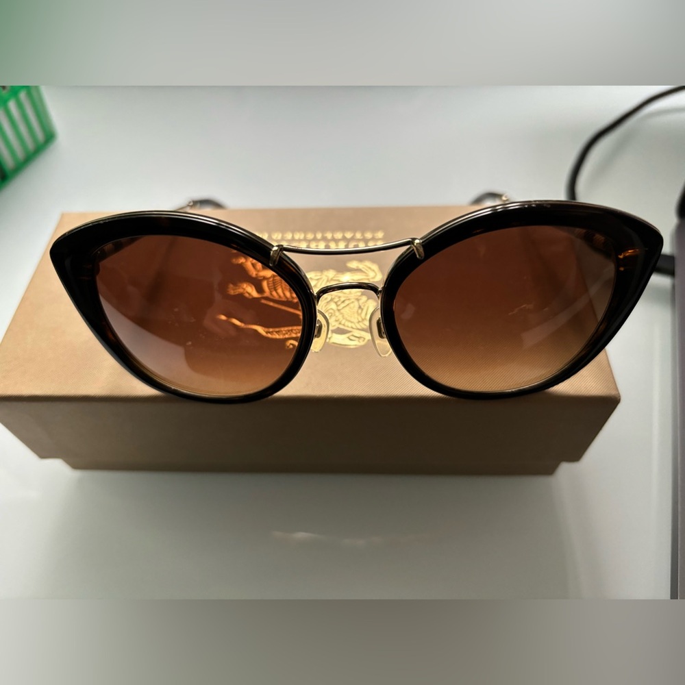 Authentic Burberry sunglasses